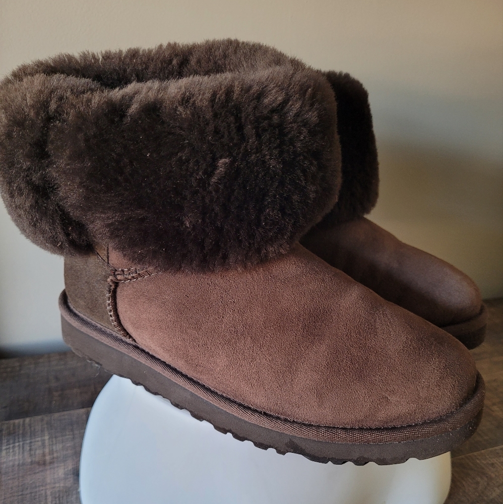 Ugg Chocolate Classic Boots